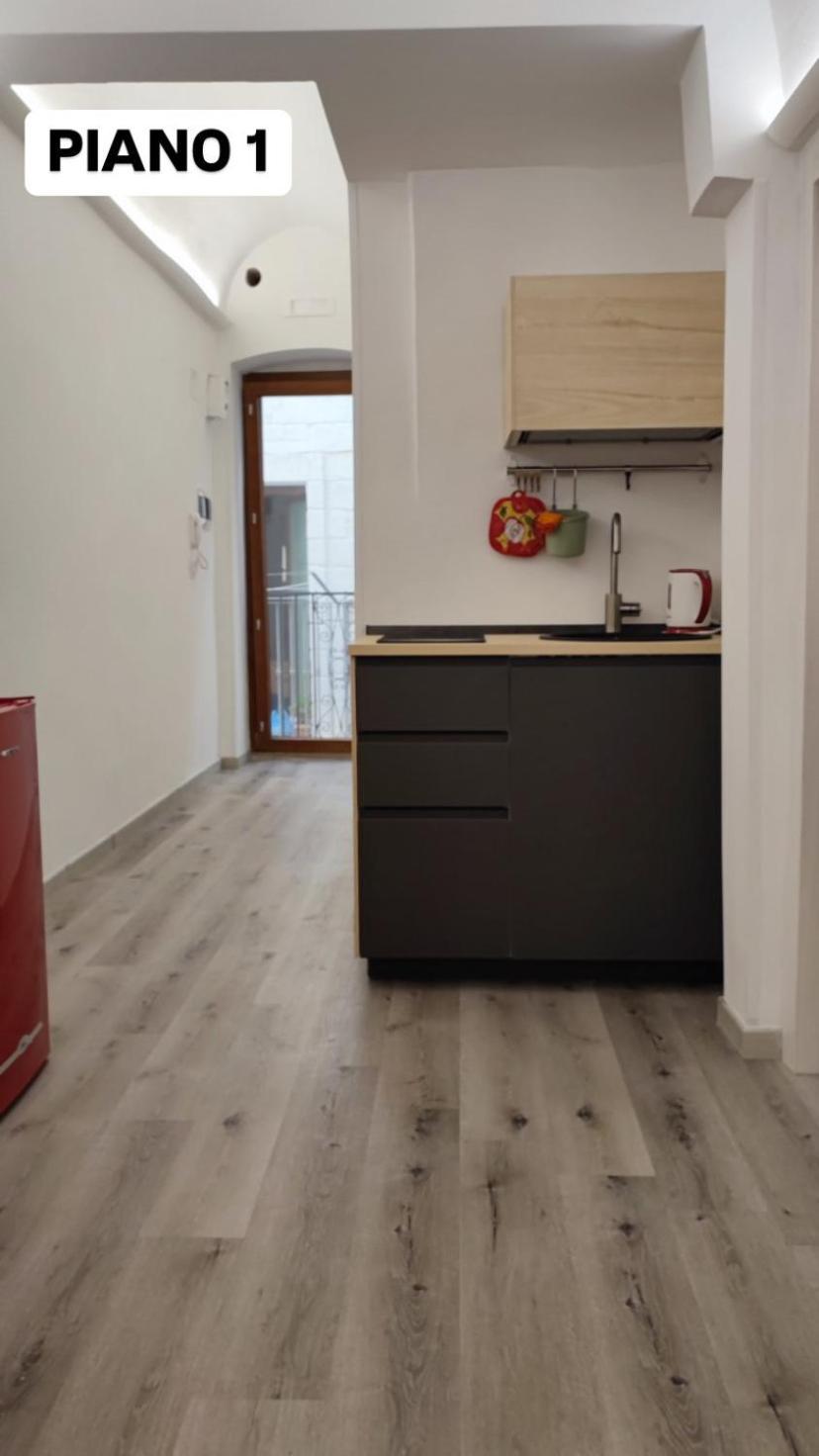 Ferienwohnung Lithos House Pt 1P E 2P Monopoli Exterior foto
